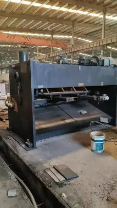Used Anhui Pacific 20/2500 Guillotine Shear photo 3