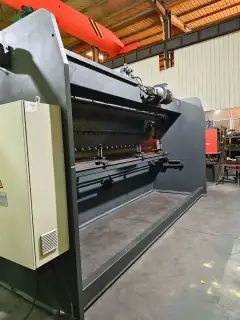 Used Zhongya CNC Press Brake 200 T/6000 & Shearing Machine 10 x 6000 photo 3
