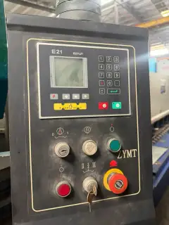 Near-new Zhongya 100-Ton 3200 mm Press Brake photo 3