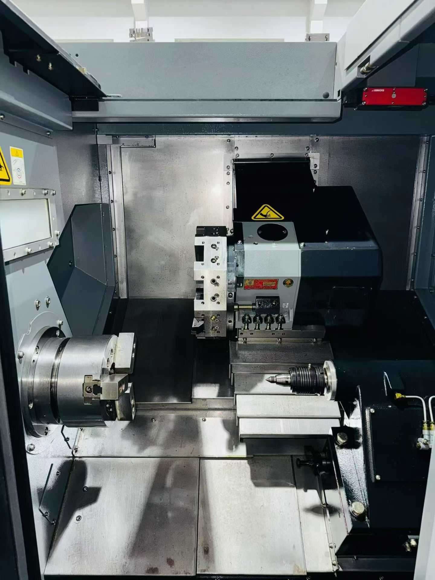 Used Hurco TM 8i CNC Lathe photo 3