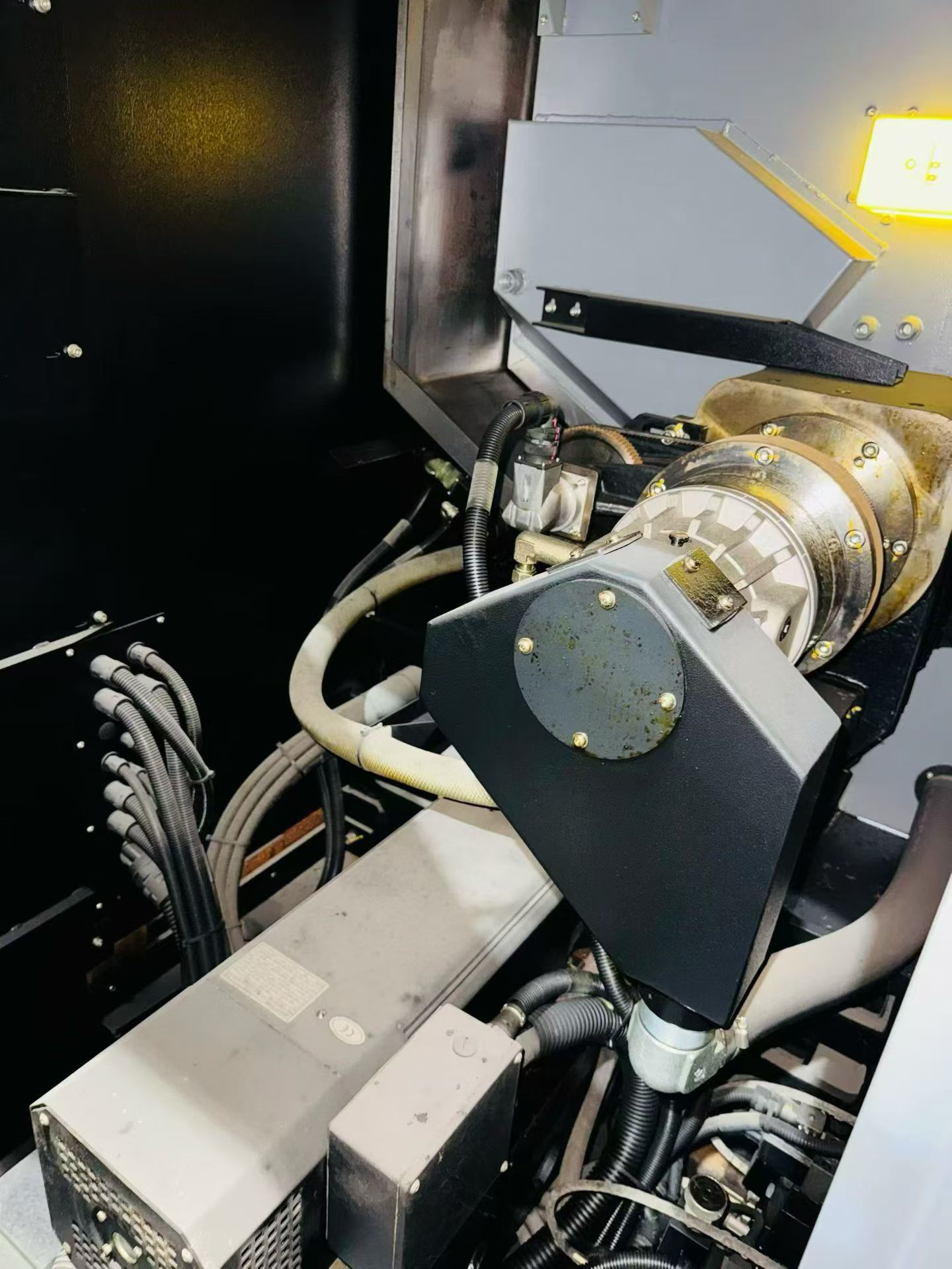 Used Hurco TM 8i CNC Lathe photo 6