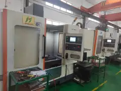 Used 850 Machining Centers (3 Units) with Mitsubishi M 70 photo 2