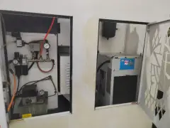 Used 850 Machining Centers (3 Units) with Mitsubishi M 70 photo 5