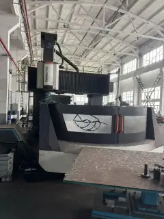 Used Guosheng 4027 Gantry Milling Machine for Sale photo 2