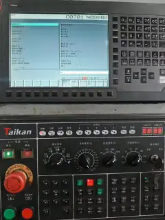 Quasi-new Taikan 1375 CNC Milling Machine photo 2
