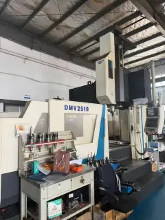 Used 2518 Machining Center with Tool Magazine photo 1