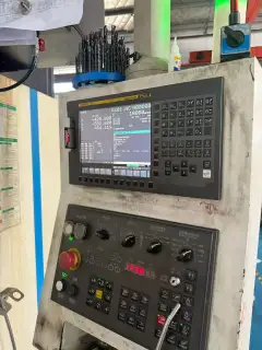 Used 2518 Machining Center with Tool Magazine photo 5