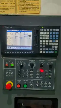 Used Yalishi 1580 CNC Milling Machine with Mitsubishi M 70 Control photo 2