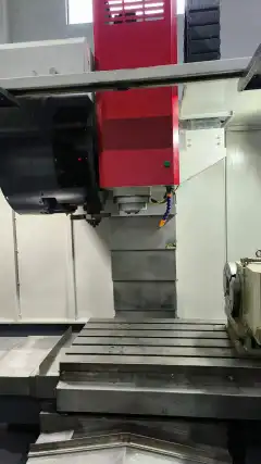 Used YingYuan 855 Machining Center with FANUC 0i-MF photo 5
