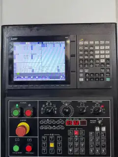 Used Huaqun 850 Vertical Machining Center with Mitsubishi M 80 photo 4
