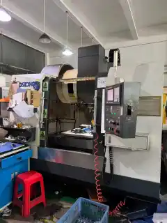 Used Aoslong V 8 Vertical Machining Center with FANUC 0i-MD photo 2
