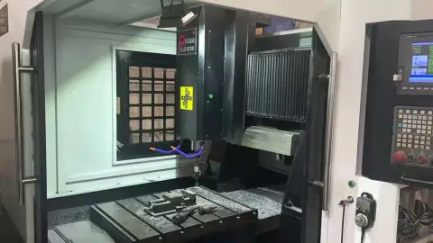 ขายเครื่องแกะสลักและกัด CNC Baoling 860 มือสอง