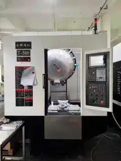 Used TaiQun T 5 Drilling and Tapping Center photo 2
