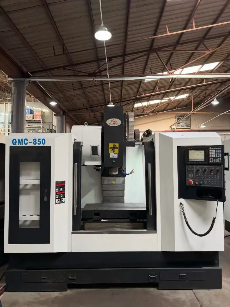 Used Taiwan Shi Yuan 850 Vertical Machining Center with Mitsubishi M 70 photo 1