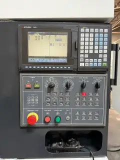 Used Taiwan Shi Yuan 850 Vertical Machining Center with Mitsubishi M 70 photo 4