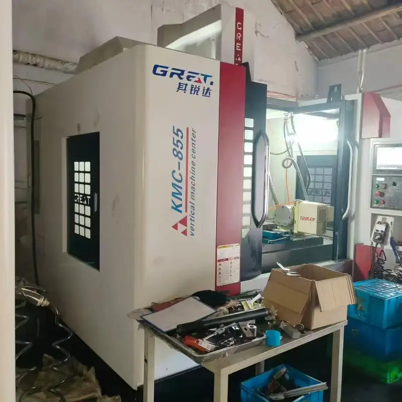 Nearly New 855 Machining Center with Mitsubishi M 80 photo 1
