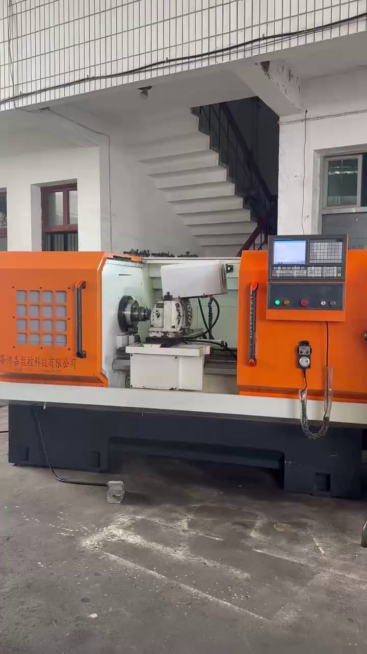 Basically New 6150 Whirlwind Milling Machine with Hydraulic Clamping and Tailstock video thumbnail