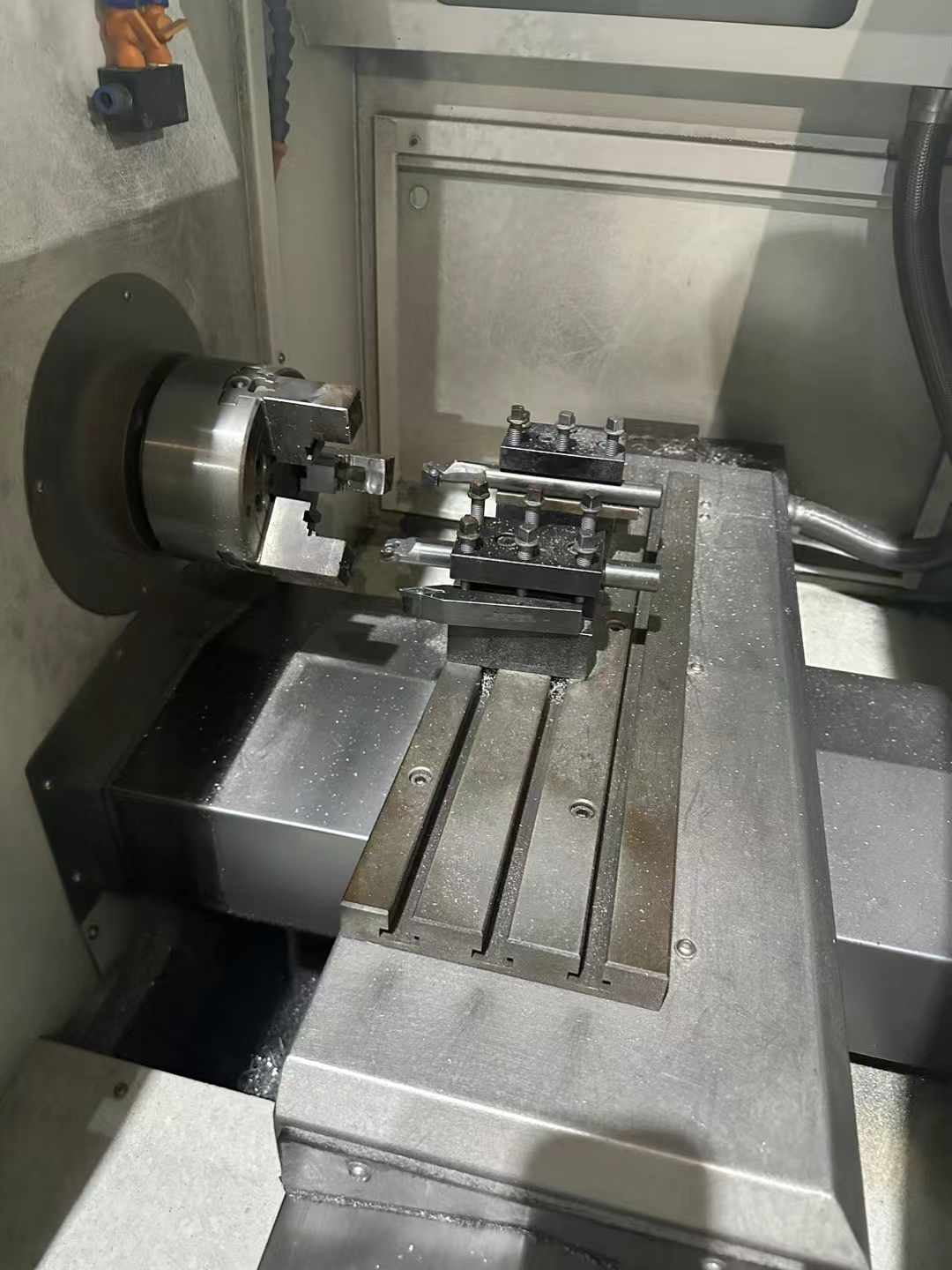 Qiaofeng 0640 CNC Lathe – 2 Units, 90% New, Package Deal photo 3