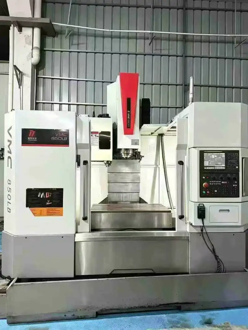 Used Chuang Sheng Te Er 850 Vertical Machining Center with FANUC Control photo 1