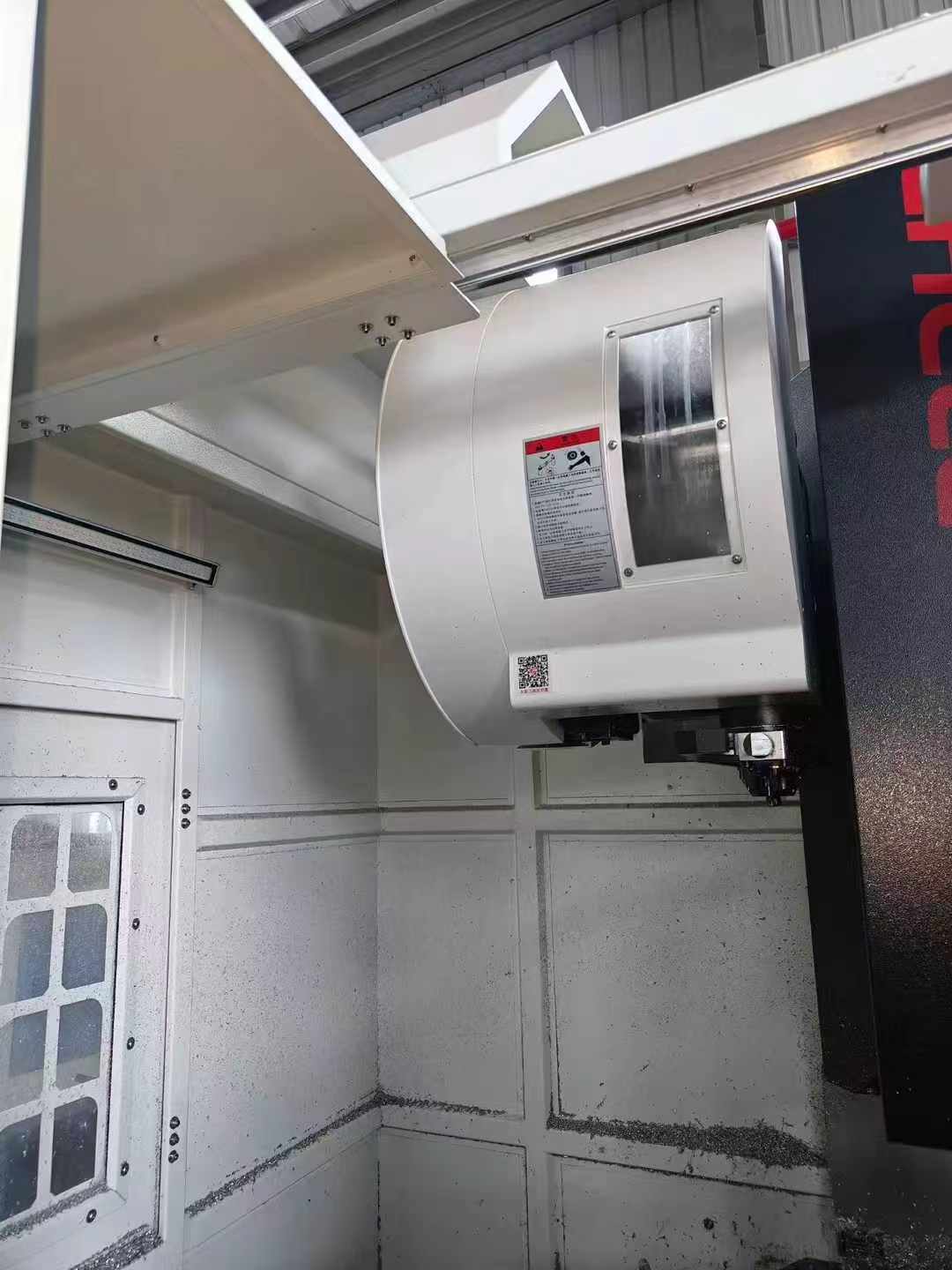 Used Fujian Weinuo 866 Machining Center photo 2