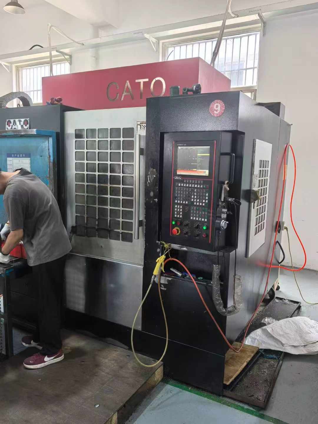 Used Jugang 650 Machining Center with BT40 Spindle