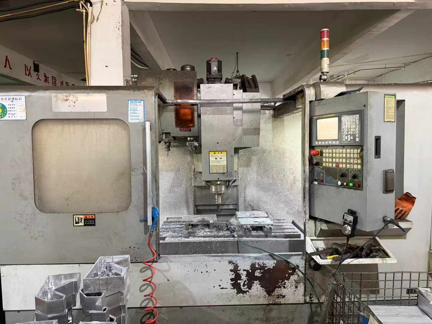 Used Leadwell V-40 Machining Center with FANUC Control