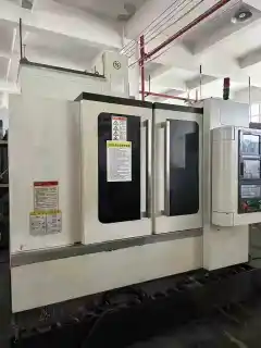 Used Machine with BT40 Spindle photo 3