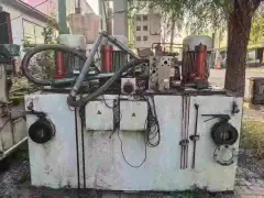 800 T Four-Column Hydraulic Press with 2 m x 4 m Worktable and Moving Table photo 5