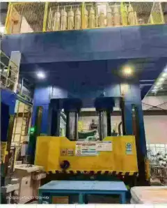 Used Tianduan 1200-Ton Frame Hydraulic Press photo 7