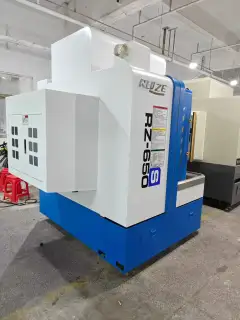2024 Ruize 650 Vertical Machining Center with SYNTEC 21 MA-E photo 3