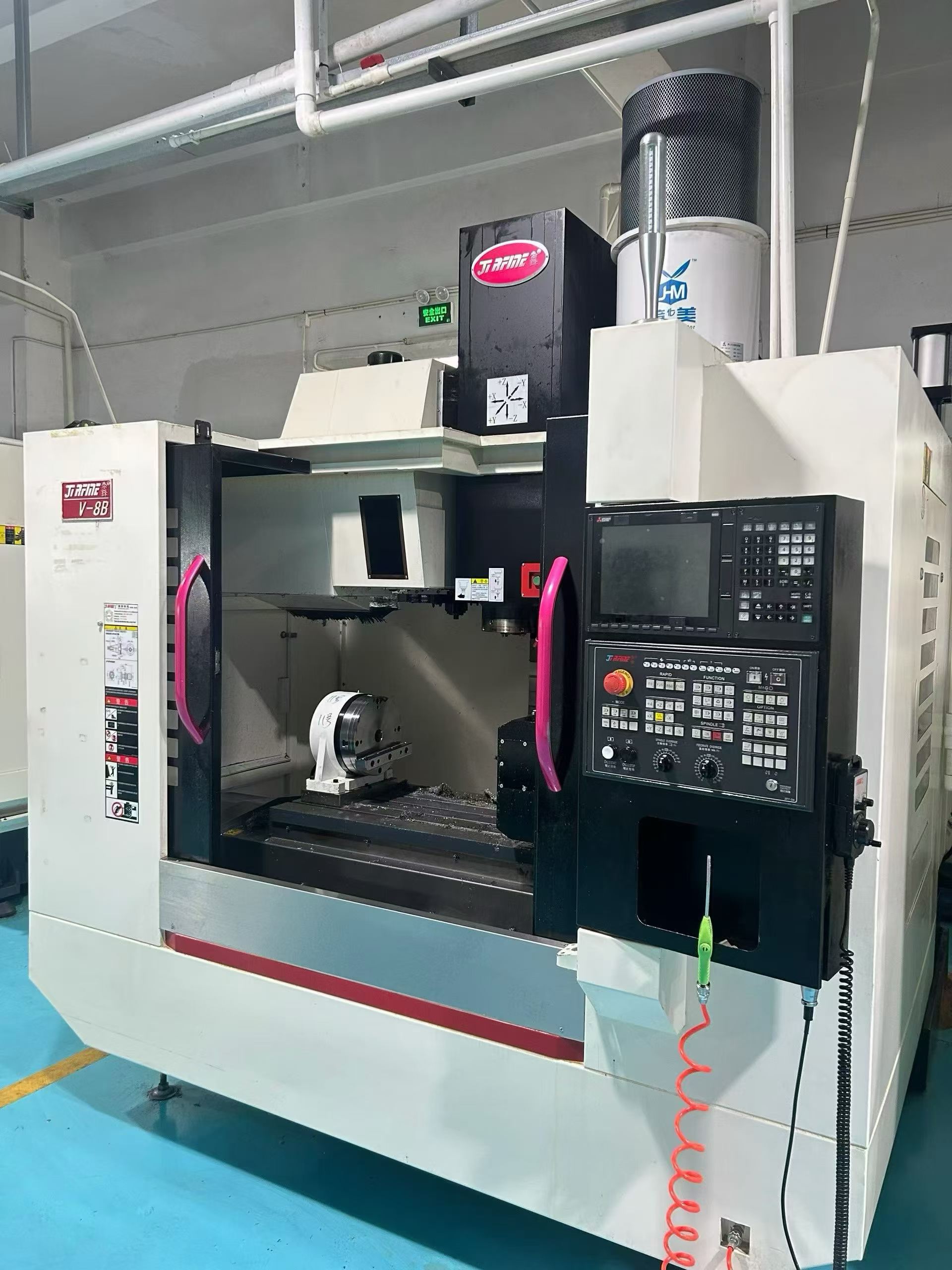 Used Qiaofeng V 8 B Vertical Machining Center with 4 th Axis photo 1