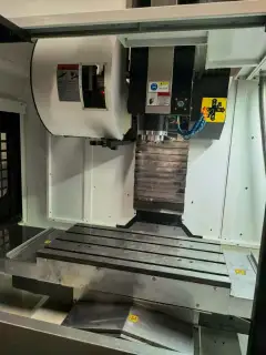 Used Qiaohong V 850 Vertical Machining Center with Mitsubishi M 80 V photo 4
