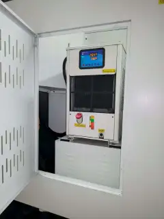 Used Qiaohong V 850 Vertical Machining Center with Mitsubishi M 80 V photo 8