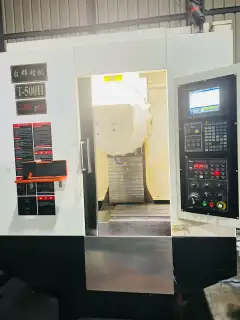 Used Taiqun T 500 H Drilling and Tapping Center with Mitsubishi M 70 photo 5