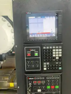 Used Taiqun T 600 S Vertical Machining Center with Mitsubishi M 80 A photo 3