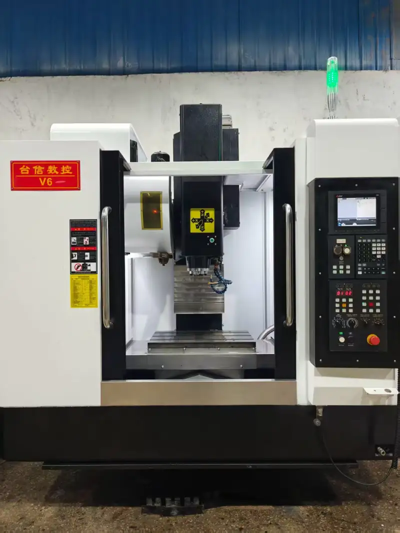 Used Taixin V 6 Vertical Machining Center with Mitsubishi M 80 photo 1
