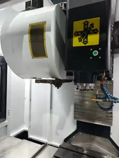 Used Taixin V 6 Vertical Machining Center with Mitsubishi M 80 photo 2