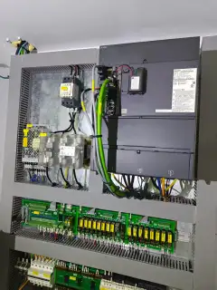 Used Taixin V 6 Vertical Machining Center with Mitsubishi M 80 photo 4