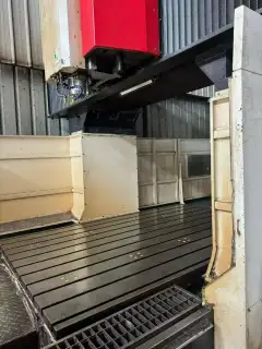 4 Used High-Speed Gantry Machining Centers with Siemens 828 D photo 3