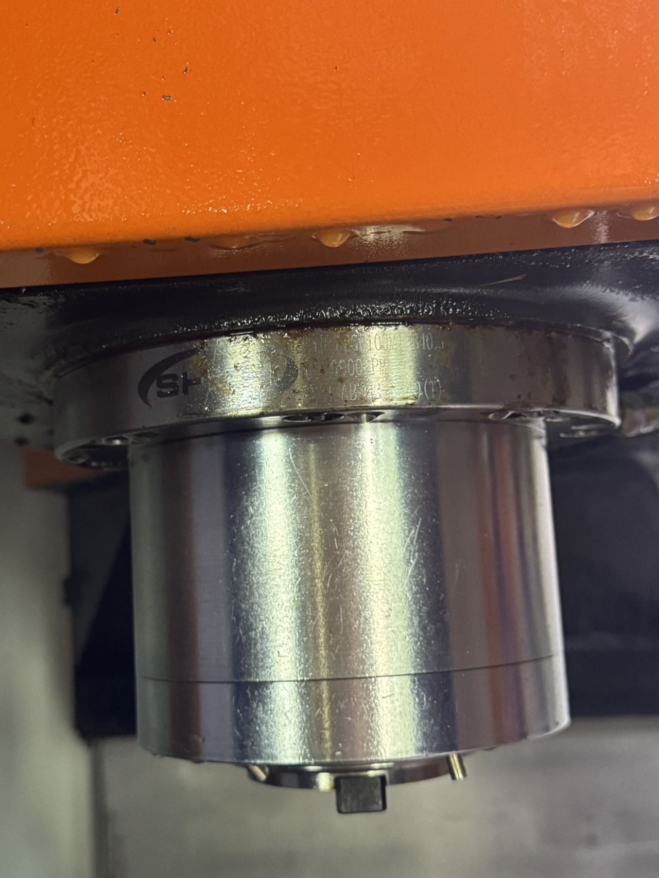 Used Shi Xing Hong 1160 Vertical Machining Center with FANUC Plus photo 6