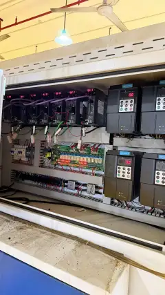 Used 4-Head High-Gloss CNC Milling Machine photo 4