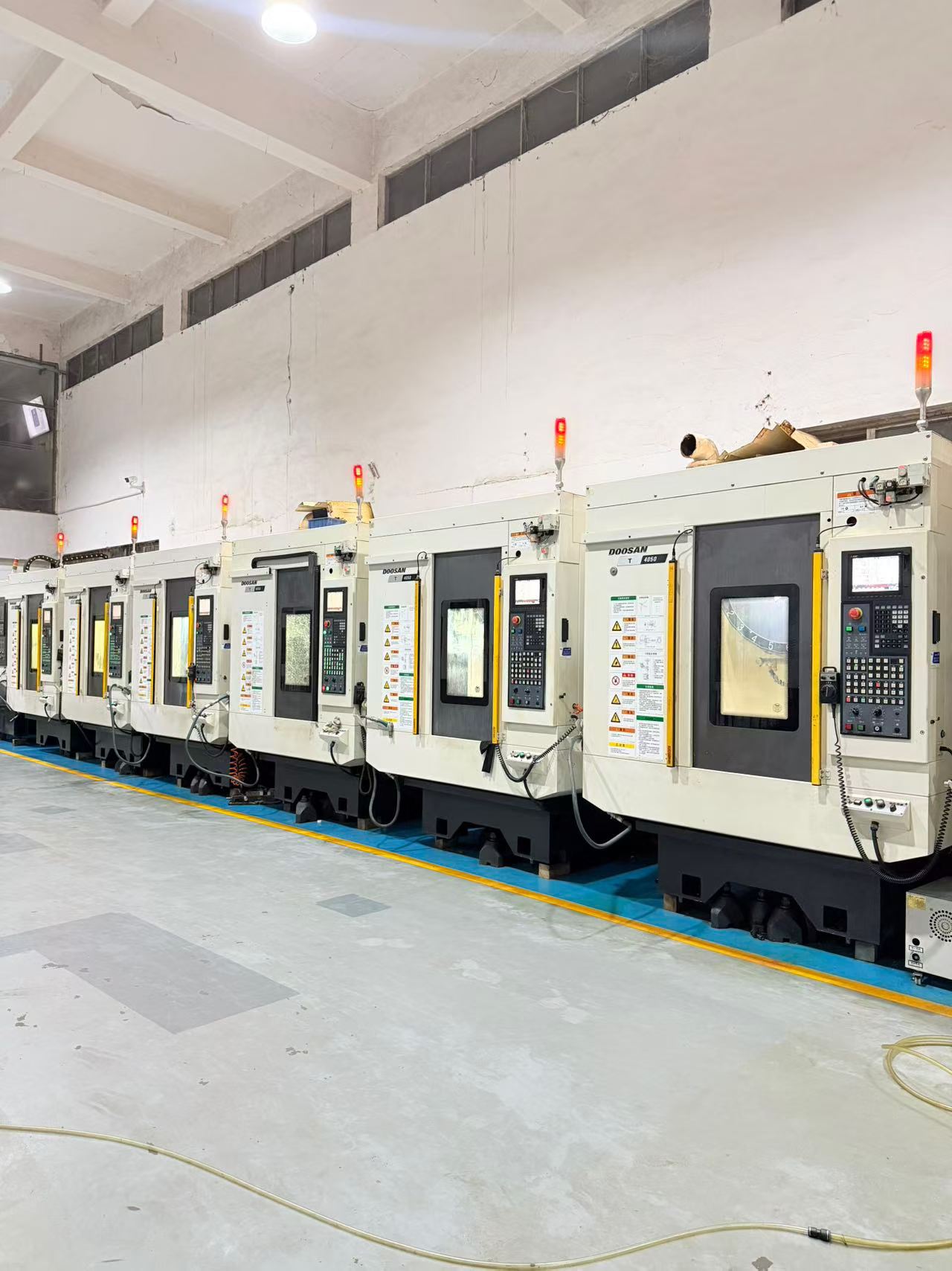 Used DN Solutions T 4050 Drilling and Tapping Center with Mitsubishi M 80 A photo 8