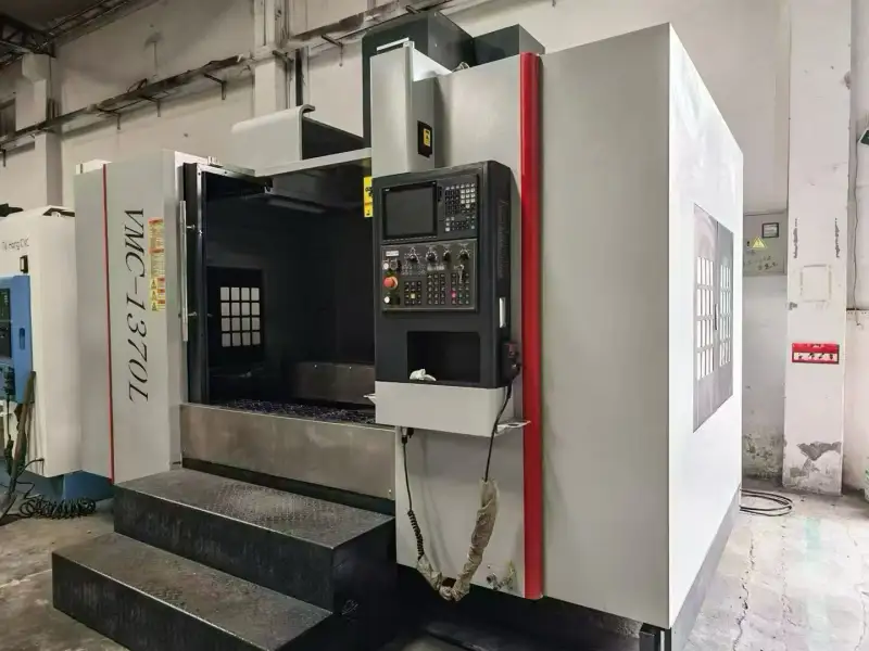 Used Heavy-Duty 1370 L Vertical Machining Center with Mitsubishi M 80 Control photo 1