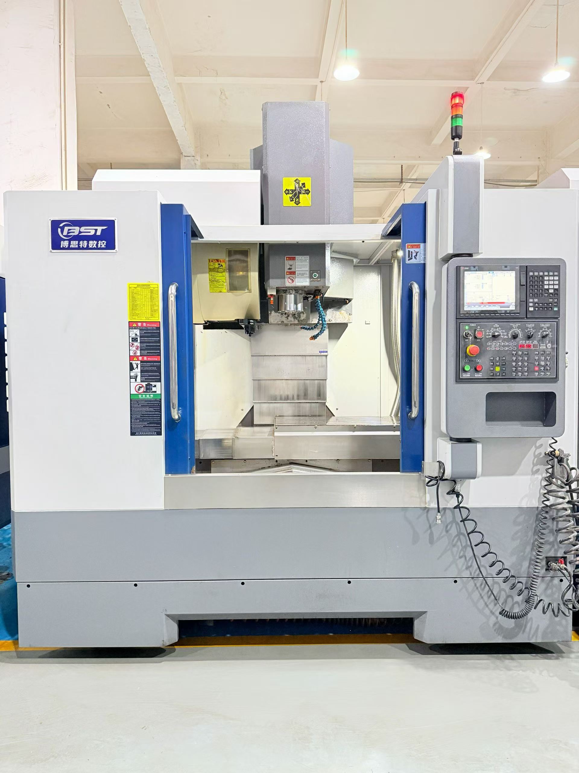 Used 2025 V-855 Vertical Machining Center with Mitsubishi M 80 photo 1