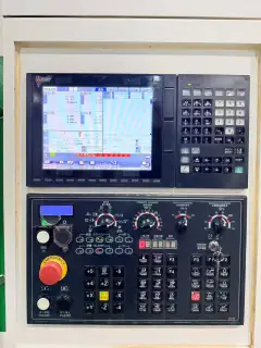 Used Yuchen V-TL 1060 Vertical Machining Center with Mitsubishi M 80 photo 2