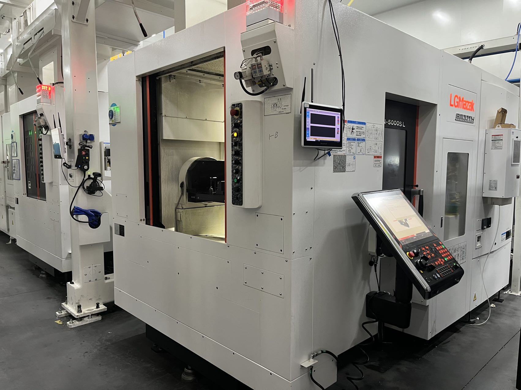 Used Mazak HCN 5000 S L Horizontal Machining Center photo 2