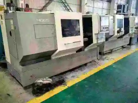 เครื่องกลึง CNC Shenyang 4085 - 2 เครื่อง