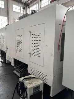Used 1265 Vertical Machining Center photo 8