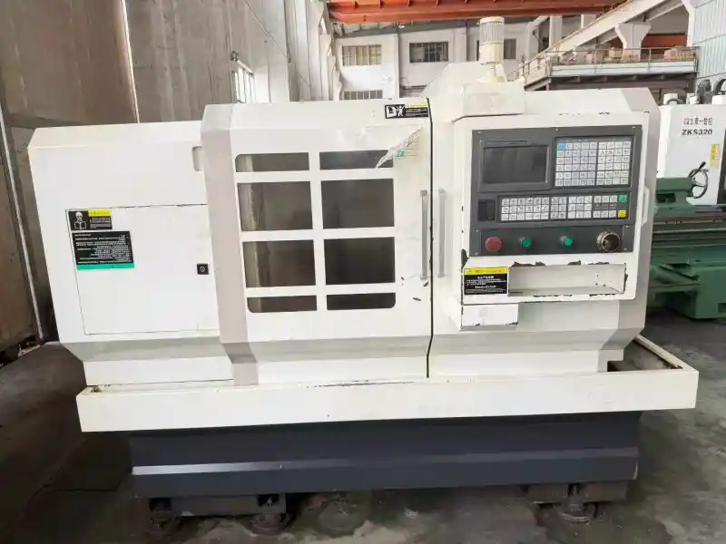 Used Nanjing Gaoming 6140 x 750 CNC Lathe with Gear Ranges photo 1