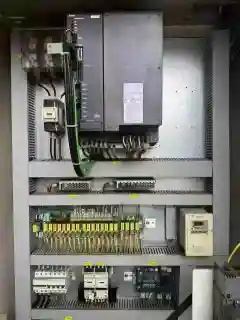 Used Yangsen 855 Machining Center with Mitsubishi M 80 photo 6
